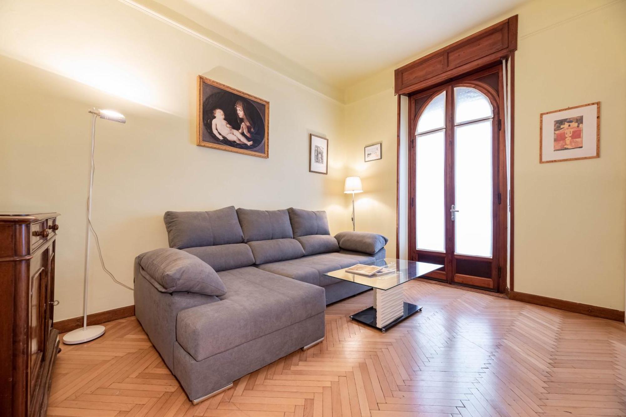 Piazza Isolo Central Apartment Verona Eksteriør billede