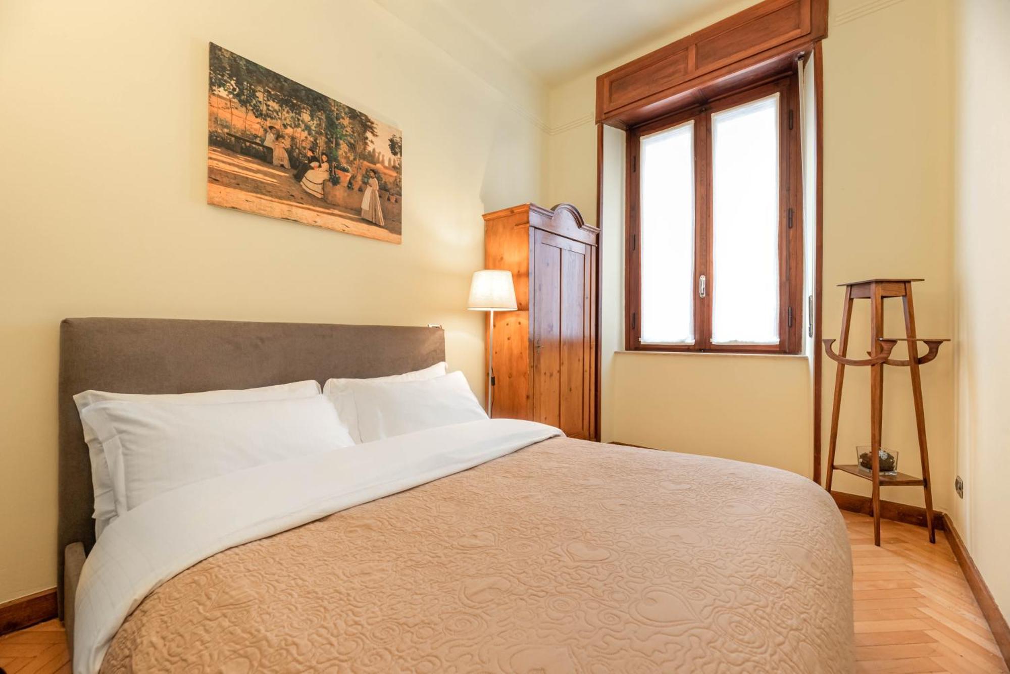 Piazza Isolo Central Apartment Verona Eksteriør billede