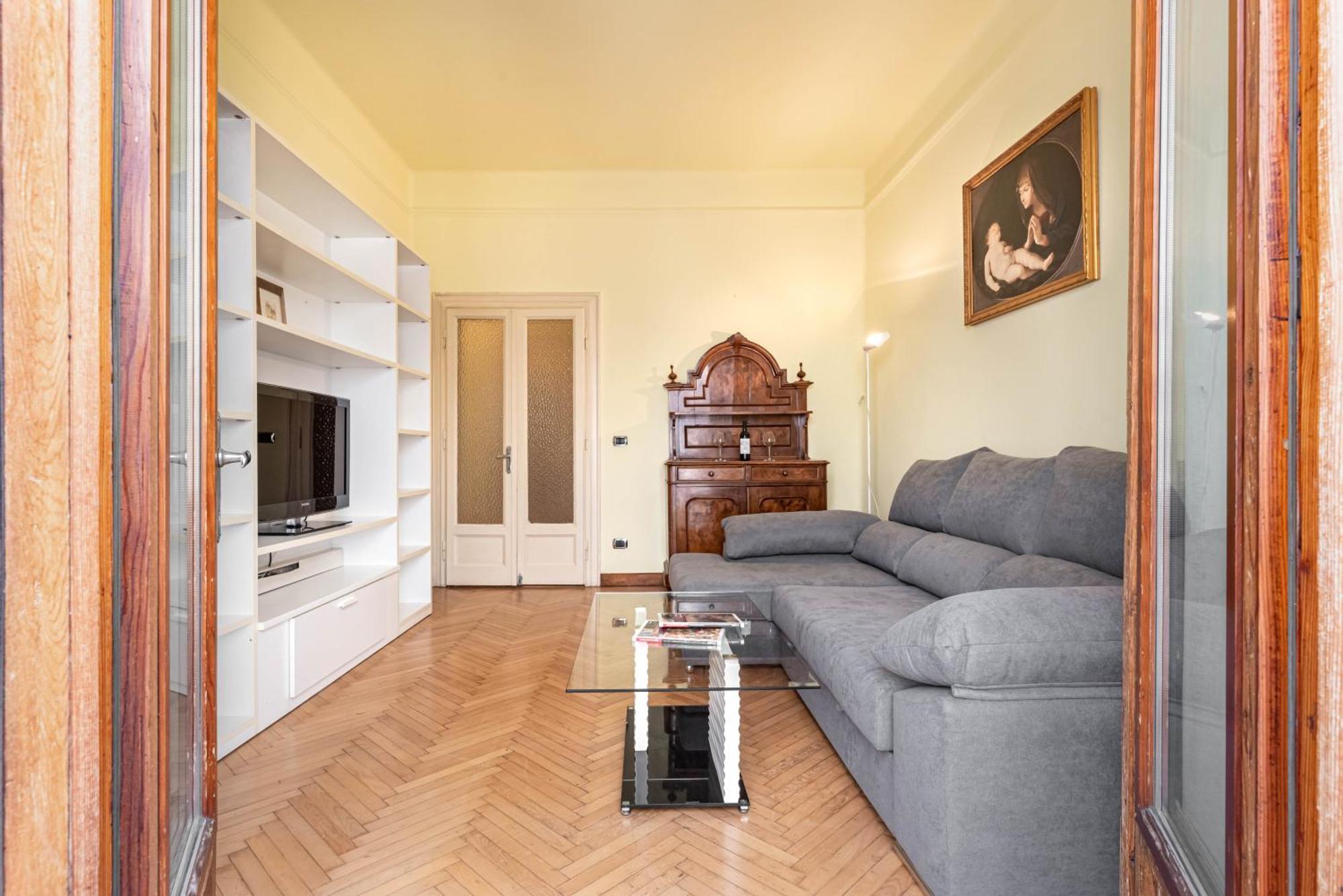 Piazza Isolo Central Apartment Verona Eksteriør billede