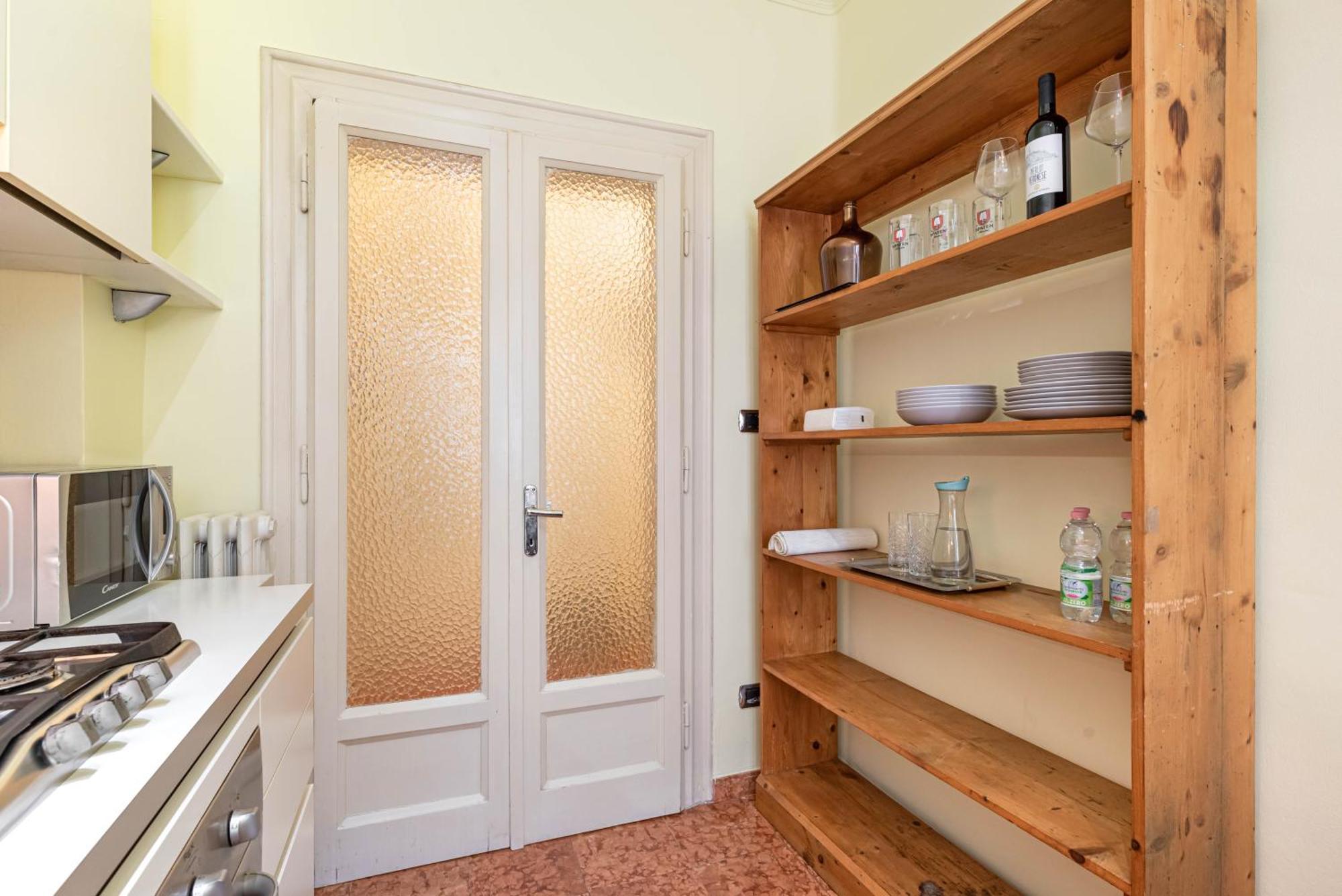 Piazza Isolo Central Apartment Verona Eksteriør billede